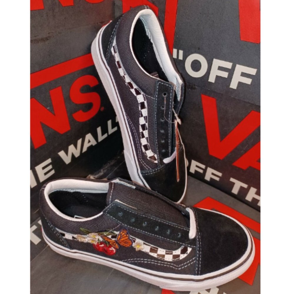 Vans Old Skool Checker Floral Black Butterflies Cherries Women's 6 VNOA38G1I5Z